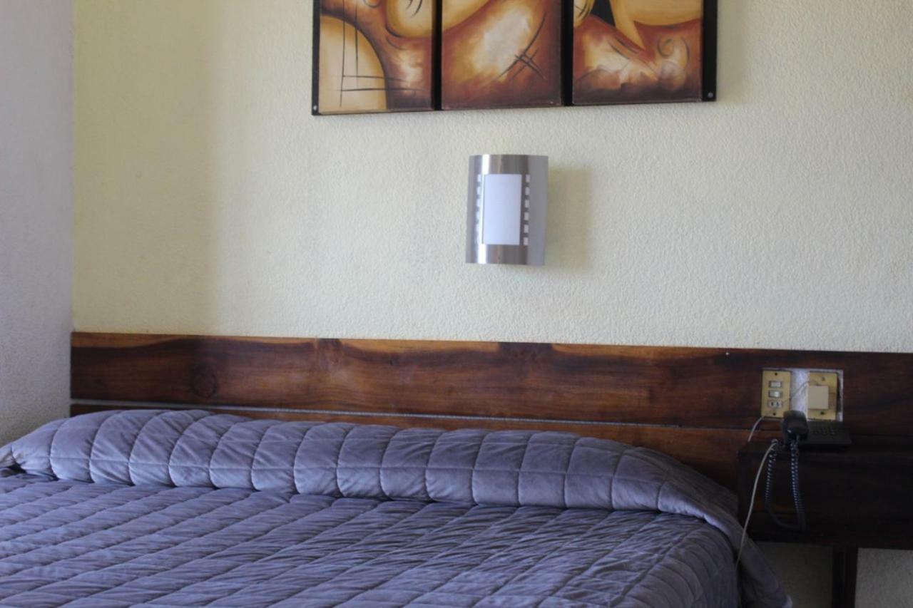 Hotel Vina Del Mar Lázaro Cárdenas Eksteriør billede